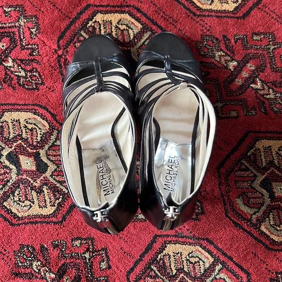 EUC Mavis Open Toe - Picture 3 of 11